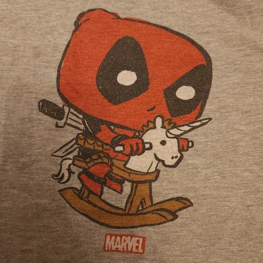 Marvel Gray Kids T-Shirt with Deadpool Unicorn Cartoon Graphic Girls Small - Picture 3 of 4